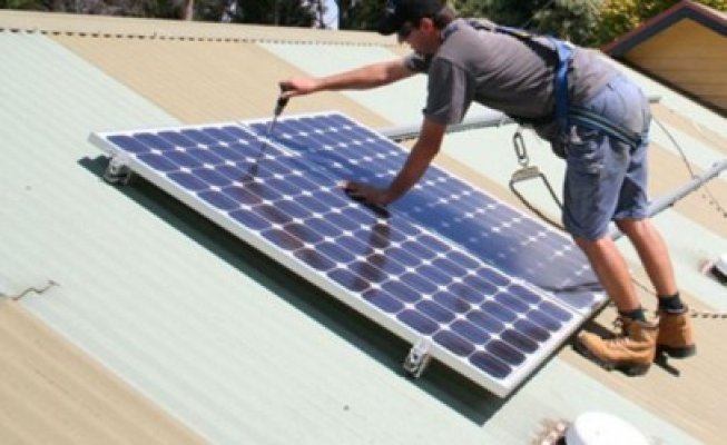 Taxă pe importurile de panouri solare din China